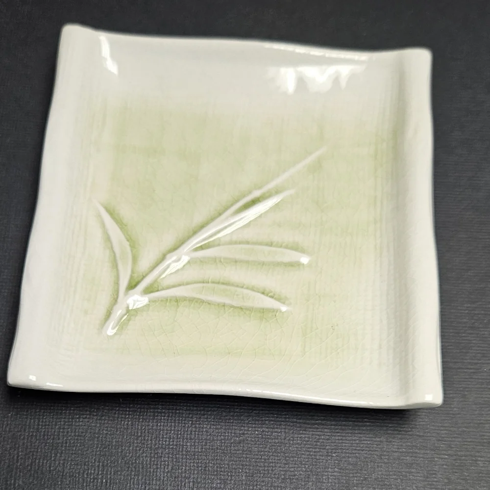 Crate & Barrel Kiri Square Small Plate